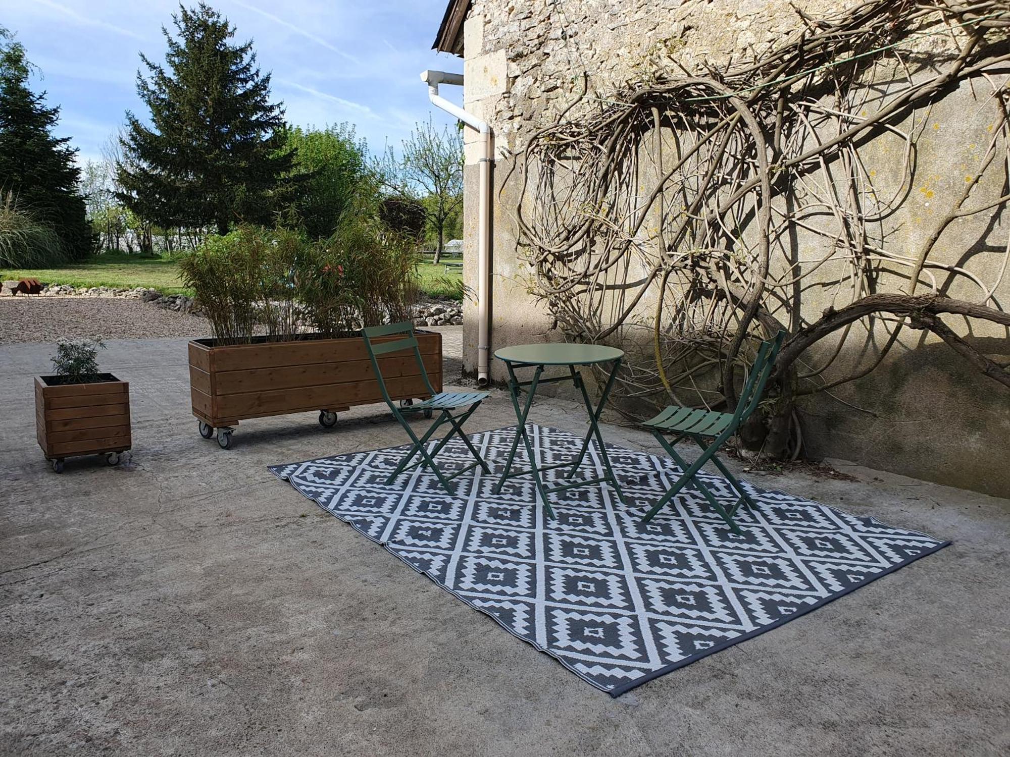 Au Domaine Du Bois Joubert Luzillé Exterior foto