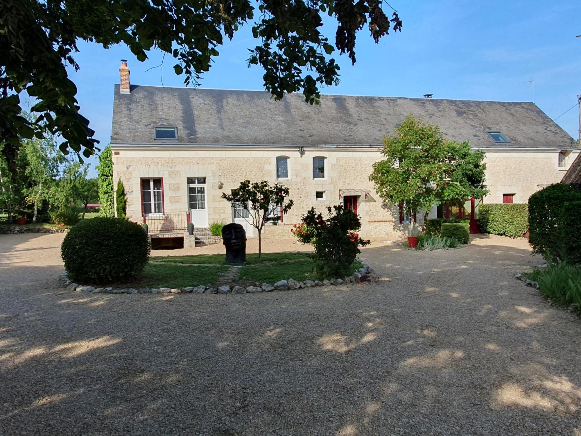 Au Domaine Du Bois Joubert Luzillé Exterior foto